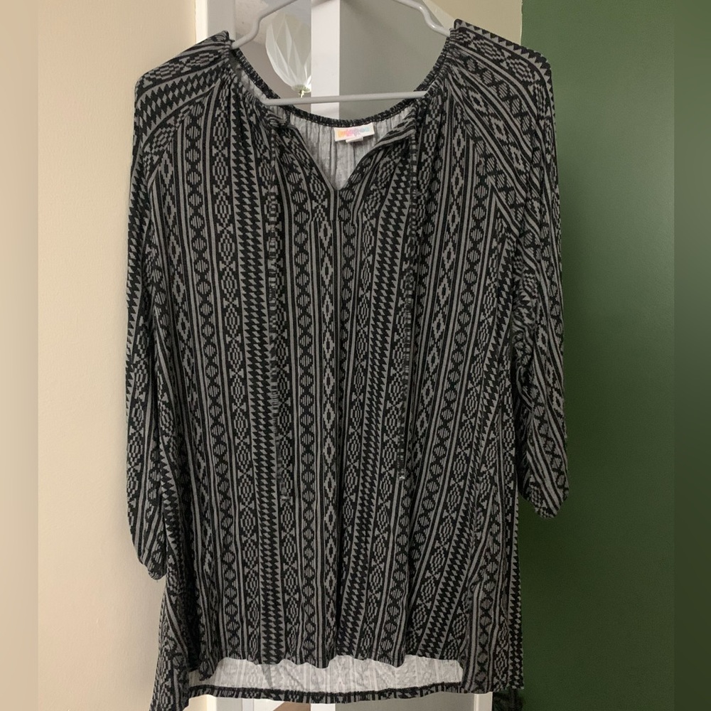 LulaRoe medium black and gray